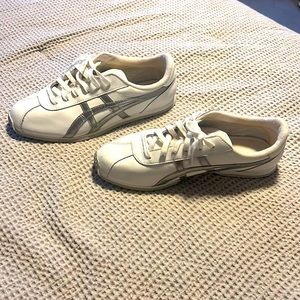 ASICS womens size 11 worn once